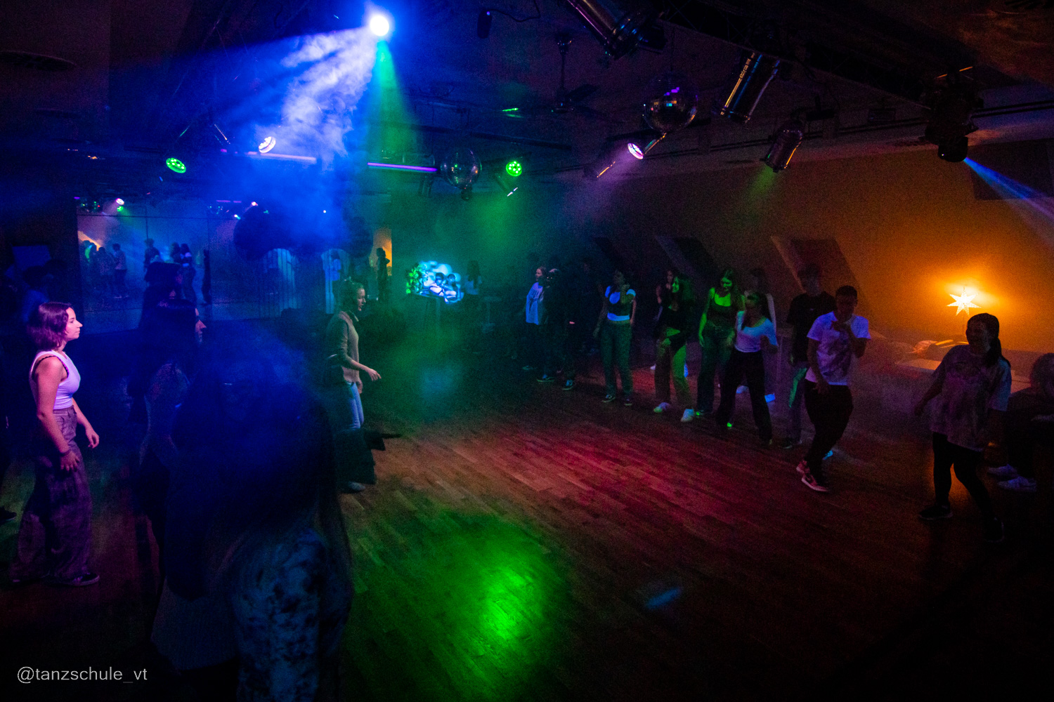 20221217 Vollrath Tanzparty 6787